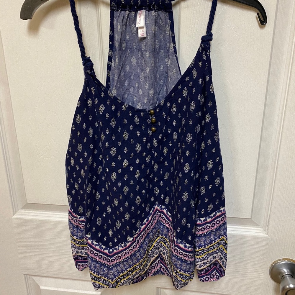 Xhilaration spaghetti hauler top with rope straps
